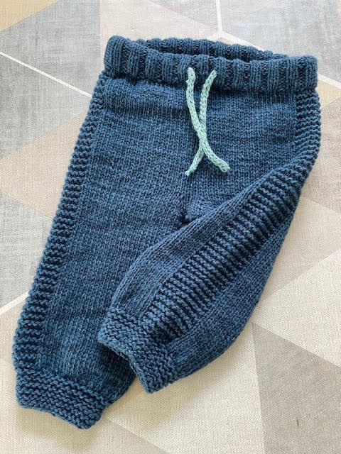 Digital opskrift: Lille Gavstrik bukser (baby)