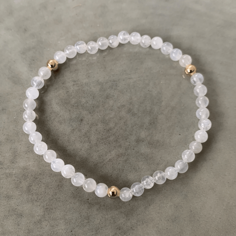 Hvid månesten armbånd 4mm