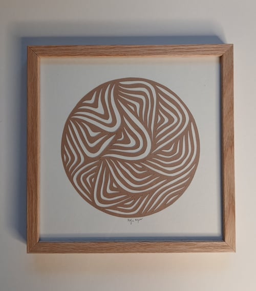 20x20cm papercut, nougat, indrammet 