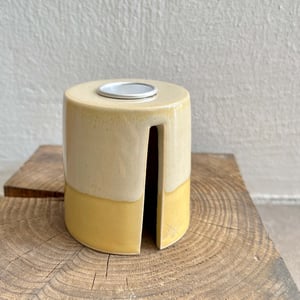 Stage med slids, sommergul/fløde – produktbillede