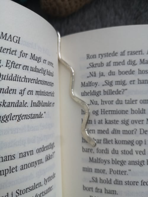 Book Charm  (4)