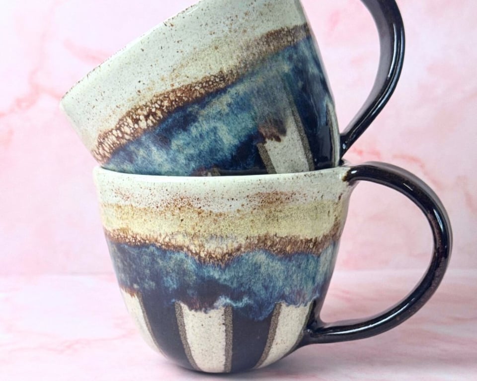 Stor tivoli-kop, brun og cremefarvet