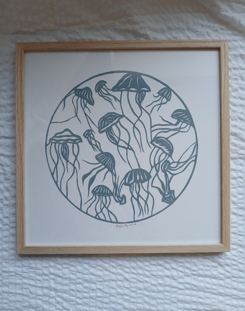 Gople nr 67 - 30x30cm dueblå papercut, indrammet