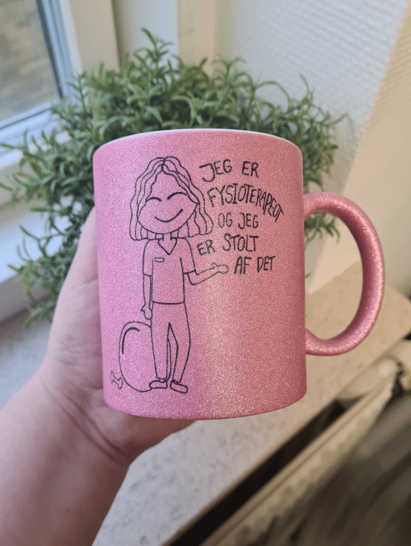 Krus: Jeg er fysioterapeut og jeg er stolt af det Pink Glimmer