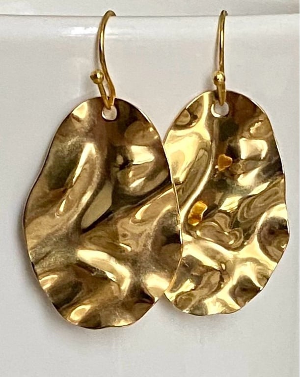 Øreringe med bølget look Vedhæng