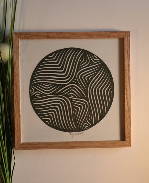 20x20cm papercut,  indrammet 