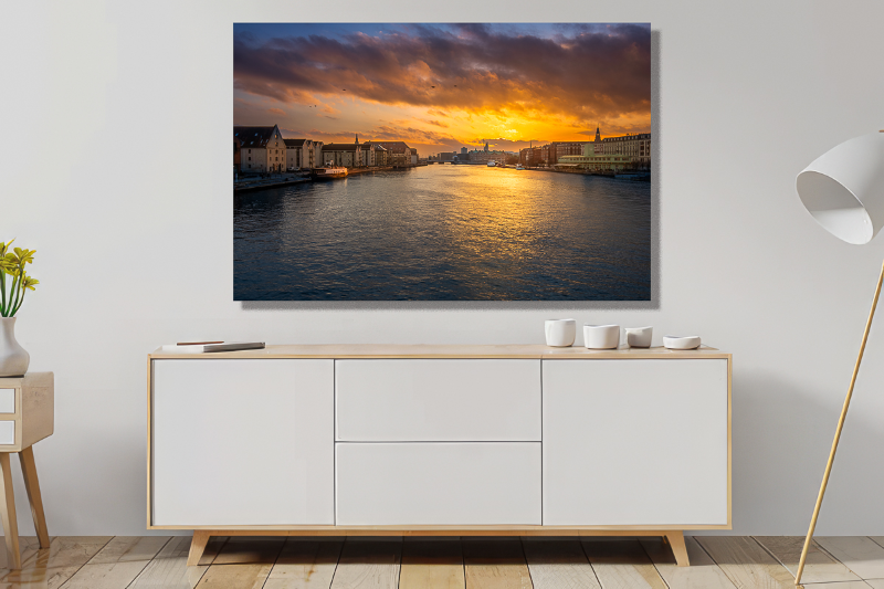 Solnedgang over Københavns havn ved Havnegade en smuk aften under lysfestivalen. billede 2