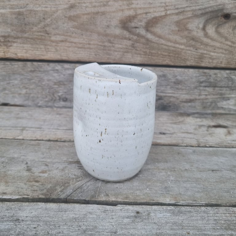 To go kop hvid med nister  billede 2