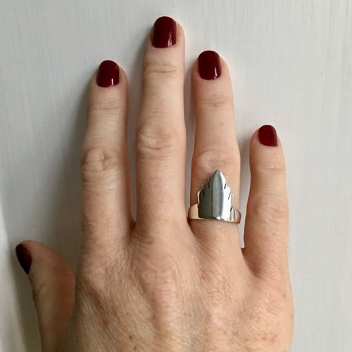 Tiara ring (2)