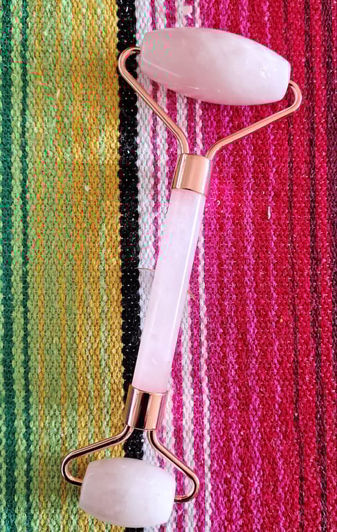 Luksus Rosakvarts-roller i gaveæske