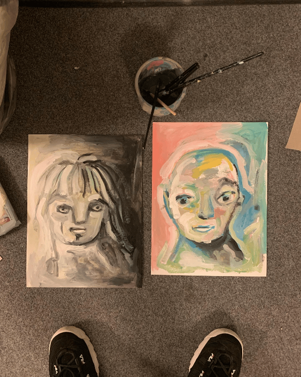 Stærk pige uden så mange farver billede 2