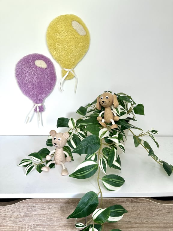 Tuftet farverig ballon (lille)- Håndlavet vægkunst i 100% uld. billede 5