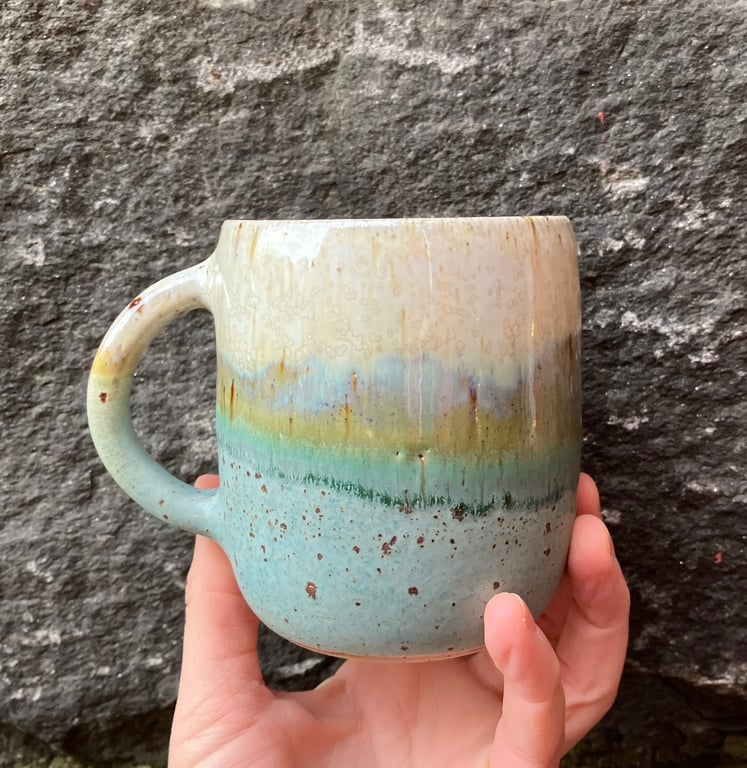 Hånddrejet kop/krus med hank billede 5