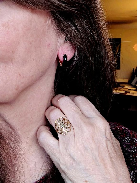 Noella ring, justerbar. Kirurgisk stål 