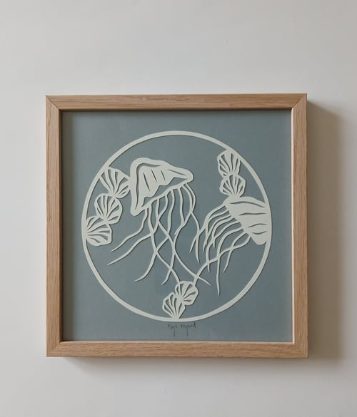 20x20cm "Hav af gopler"  papercut, indrammet 