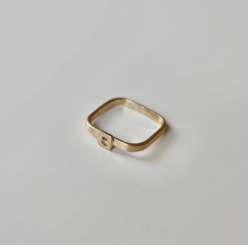 Noomi ring 14 K gold with champagne diamond (4)