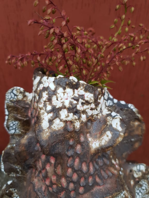 Syngende skulpturel vase  billede 6
