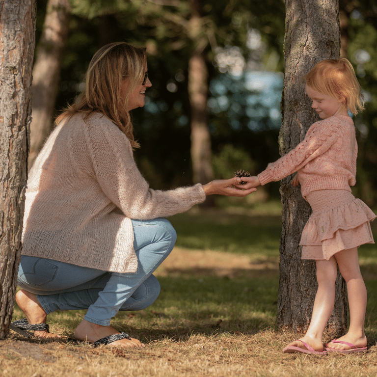 It´s a knit cardigan -Strikkeopskrift (dansk PDF) billede 3