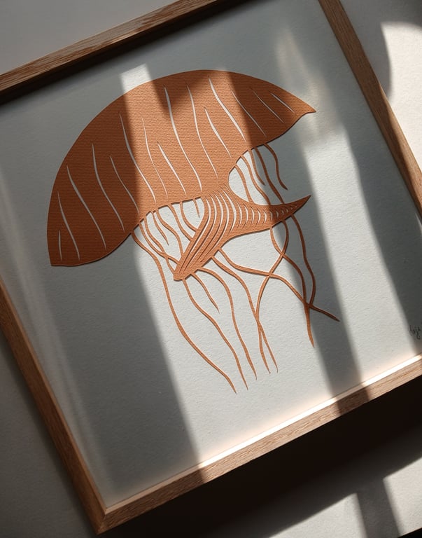 Gople nr 87, 30x30cm papercut, støvet orange. indrammet billede 2