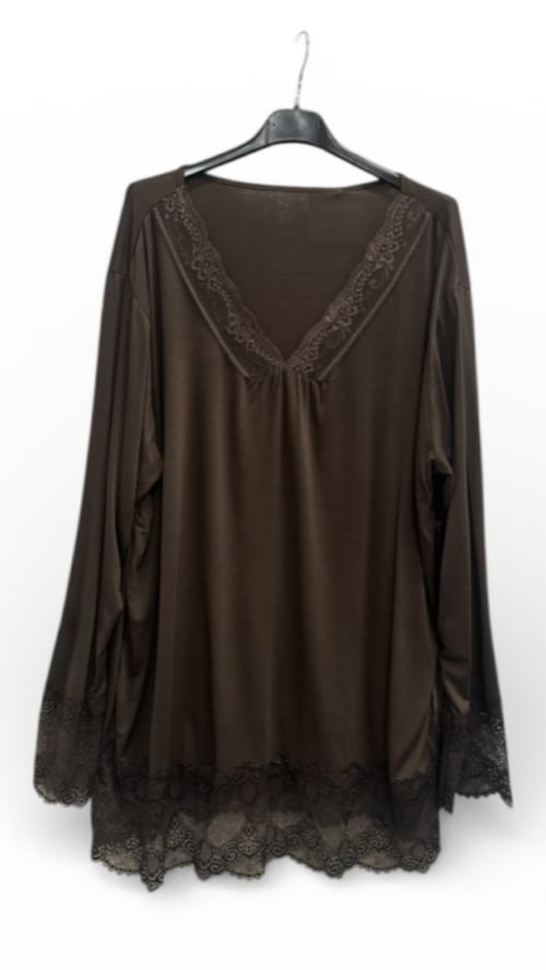 Maggie basic blouse, Hot Chokolate. Findes i str 36-48. (2)
