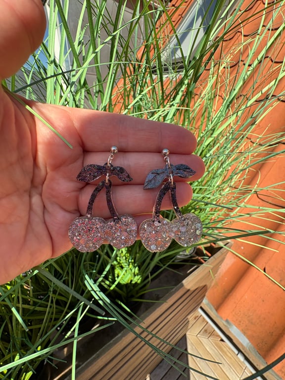 Kirsebær i sort/sølv