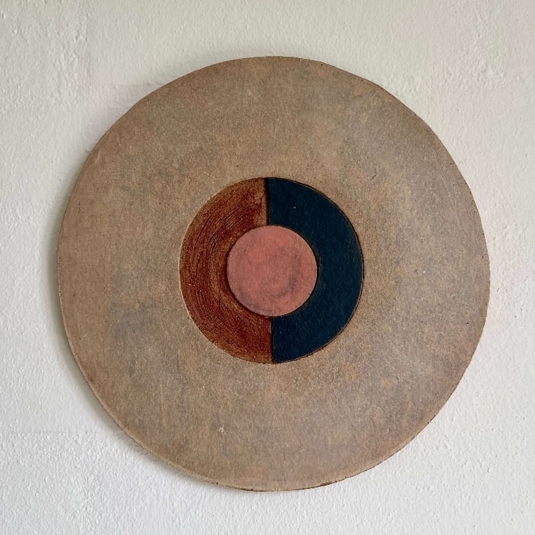 Relief i keramik