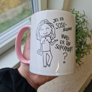 Krus: Jeg er SOSU-assistent, hvad er din superkraft? Rosa – produktbillede