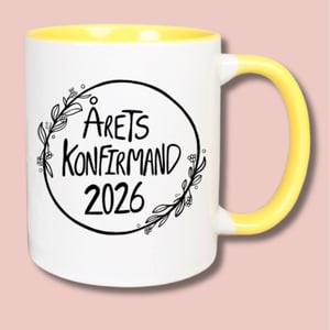 Krus: Årets konfirmand 2026 Gul – produktbillede