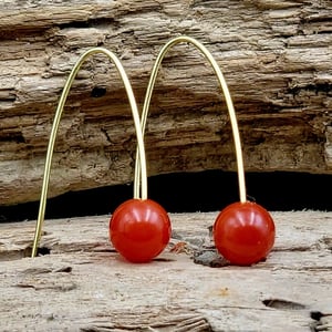 Karneol ørekroge  – produktbillede