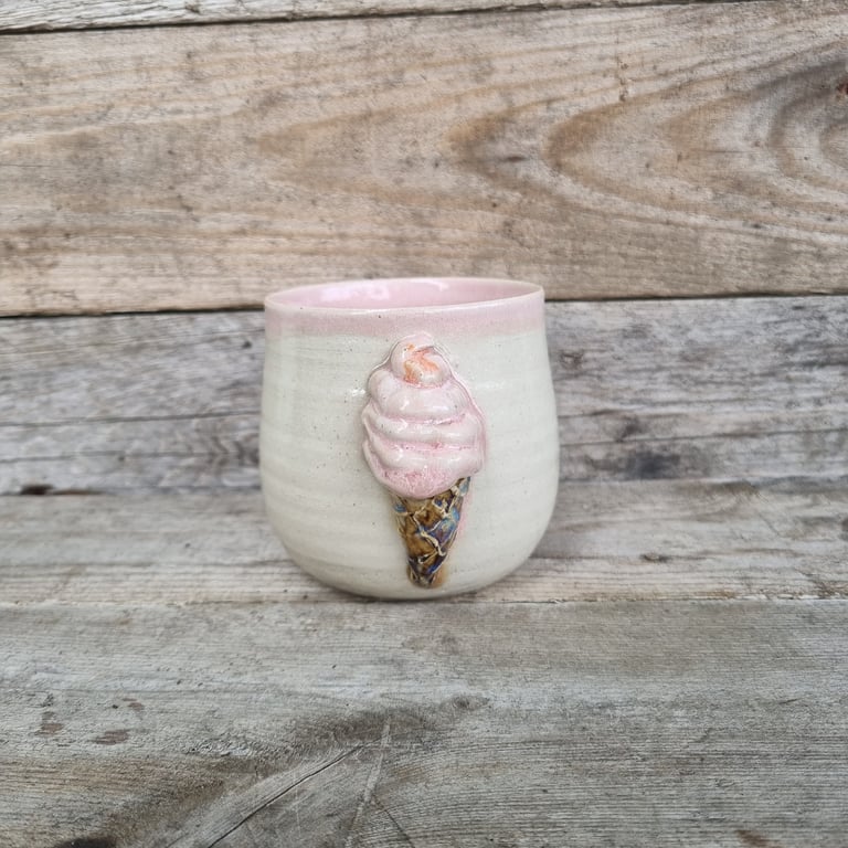 Isvaffel kop lyserød