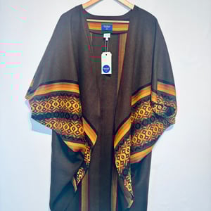 Sjalscardigan i brun – produktbillede