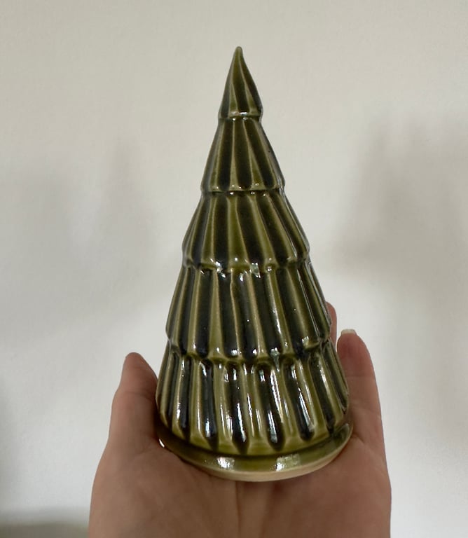 Juletræ 14 cm grøn billede 2