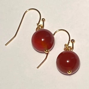 Øreringe med karneol  – produktbillede