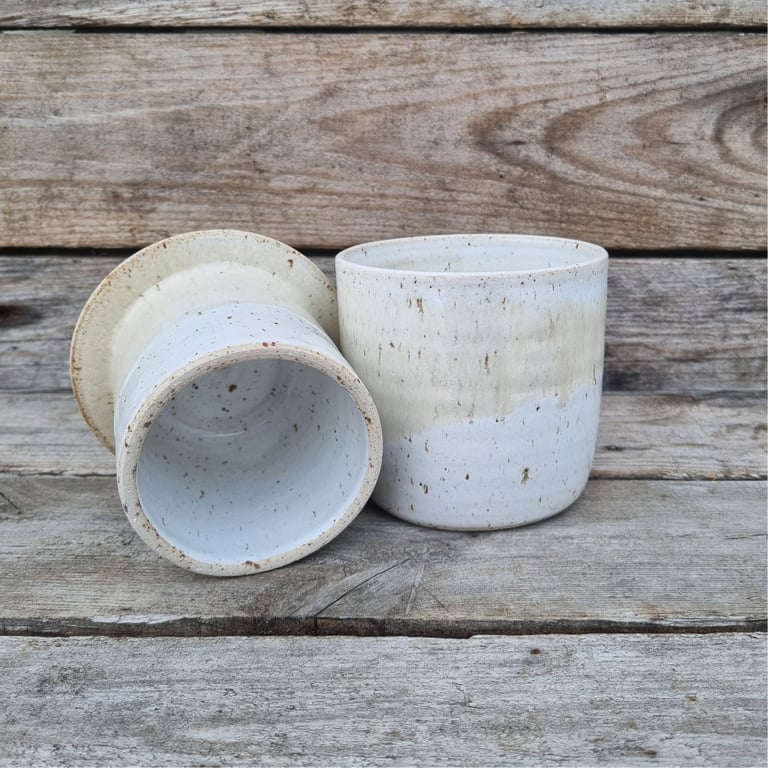 Smørklokke hvid beige billede 3