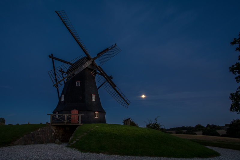 Nat over Blåbæk mølle 
