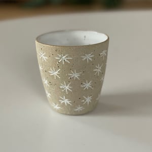 Cortado kop - fnug - hånddekoreret – produktbillede