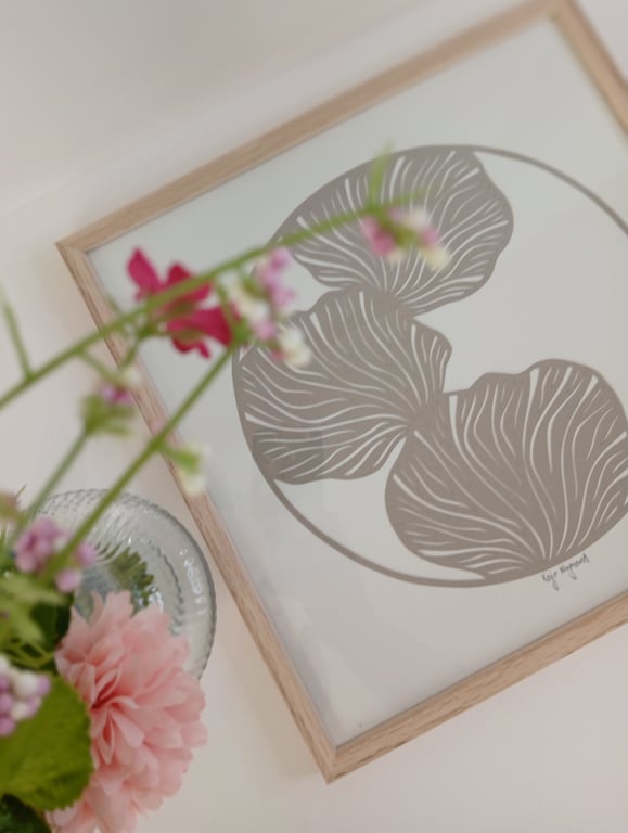 30x30cm papercut, beigegrå, indrammet  (2)