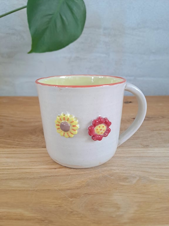 Blomsterkoppen kan indeholde 325 ml.