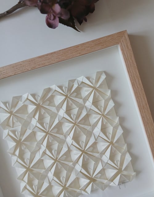 30x30cm foldet værk, naturhvid, Indrammet 