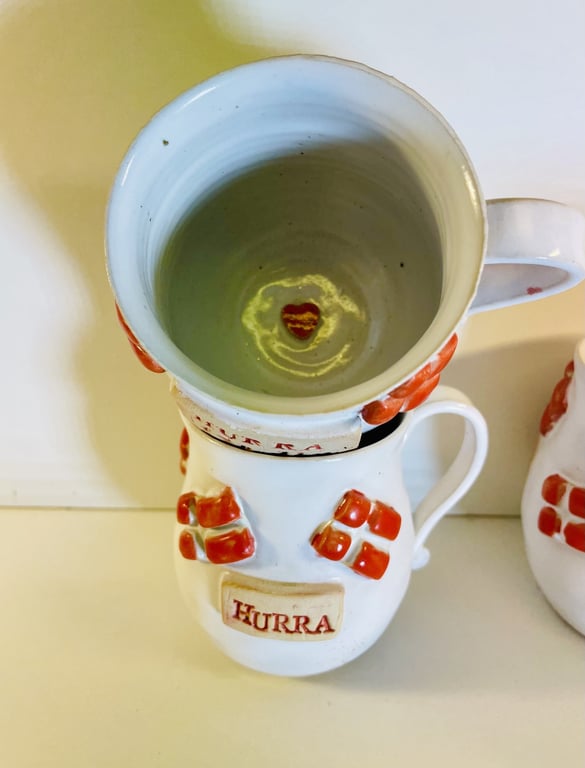 Krus med tekst - Hurra, fødselsdagskrus billede 3