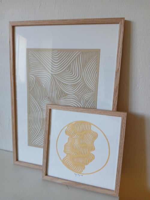 20x20cm papercut, banana, indrammet (3)