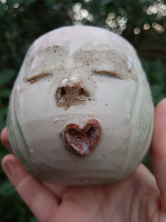 Ansigtskop med hjertemund  billede 2