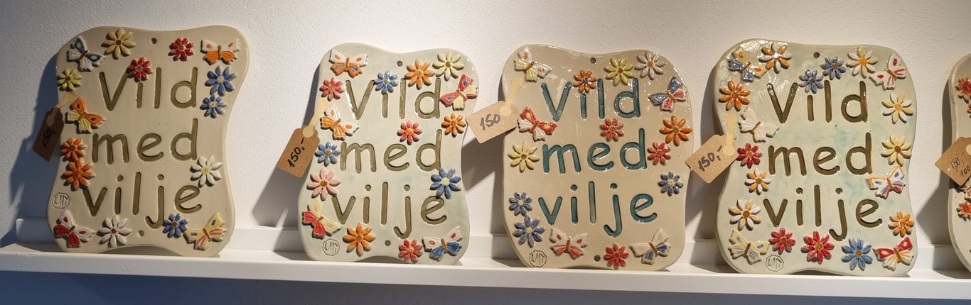 Vild med vilje skilt billede 2