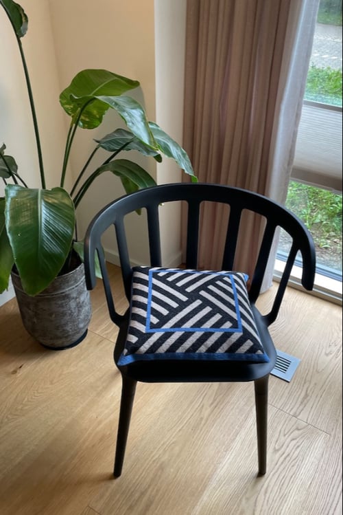 Cirkus Striber koksgrå 2032-2 Str. 39 x 39 cm. (3)