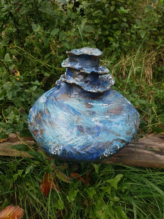 Minder fra havet - skulpturel vase 