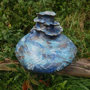Minder fra havet - skulpturel vase  – produktbillede
