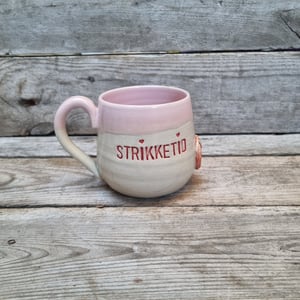 Strikkekop lyserød – produktbillede