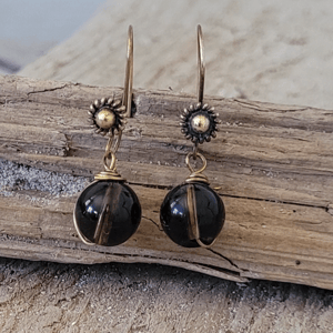 Ørekroge med røgkvarts. – produktbillede