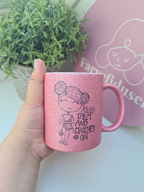 Krus: keep calm and crochet on Pink Glimmer