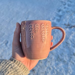 Krus med hængegrene  – produktbillede